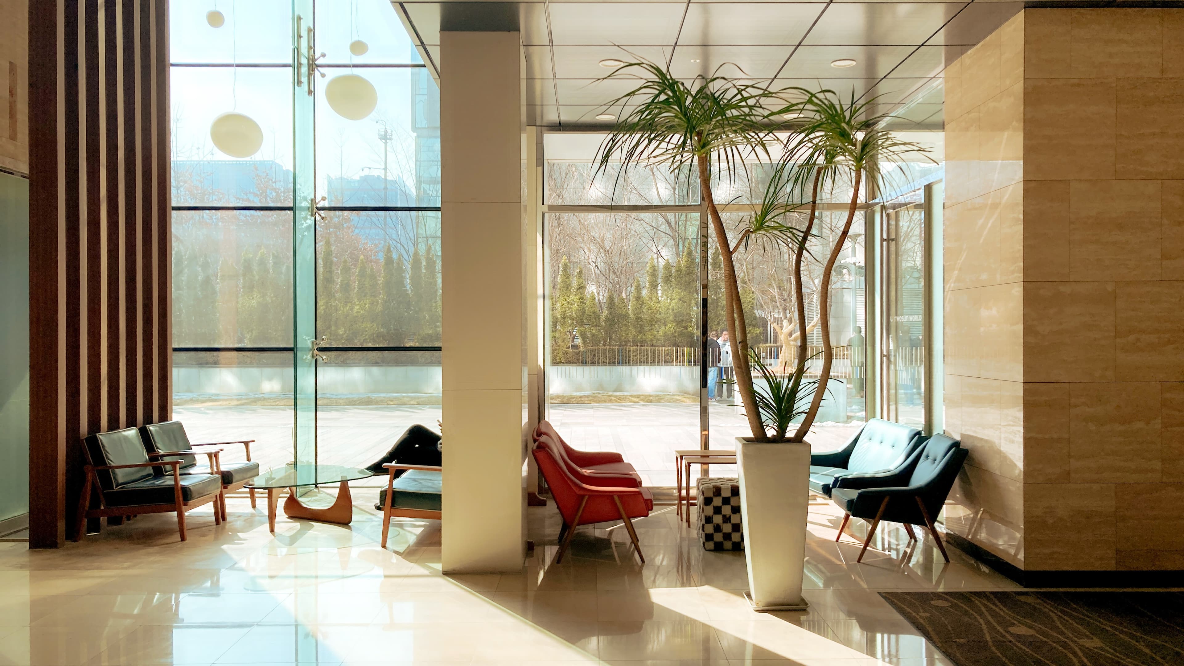 Foreedom office lounge